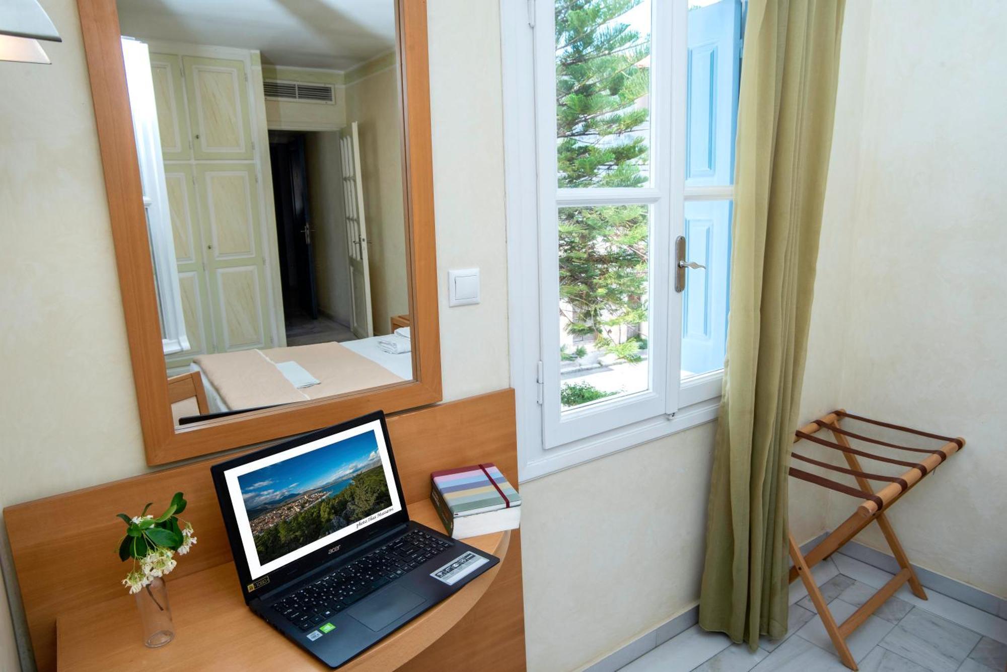 Hotel Argo Galaxidi Ngoại thất bức ảnh
