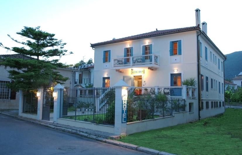 Hotel Argo Galaxidi Ngoại thất bức ảnh